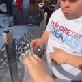 commented item thumbnail