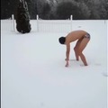Nadando en la nieve