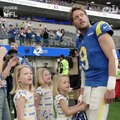 Matthew Stafford with his four daughters pregame